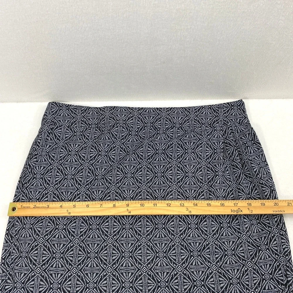 RipSkirt Wrap Skirt Womens Large Blue White Geo Print Travel Beach Resort Vaca‎